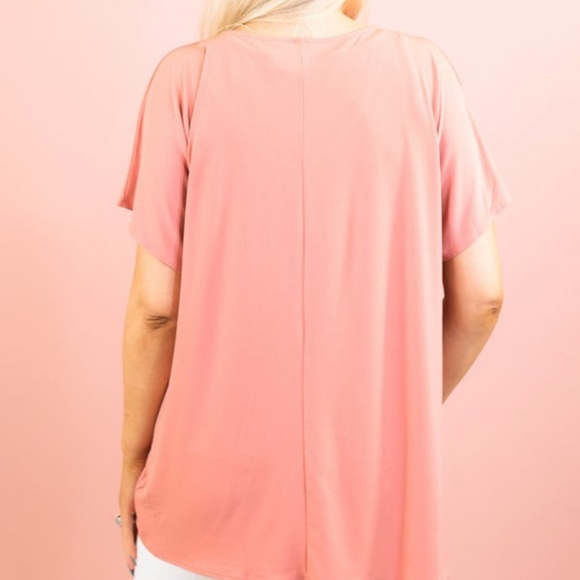 Zenana Outfitters Brighter Tomorrow Top- Salmon - Picture 4 of 4